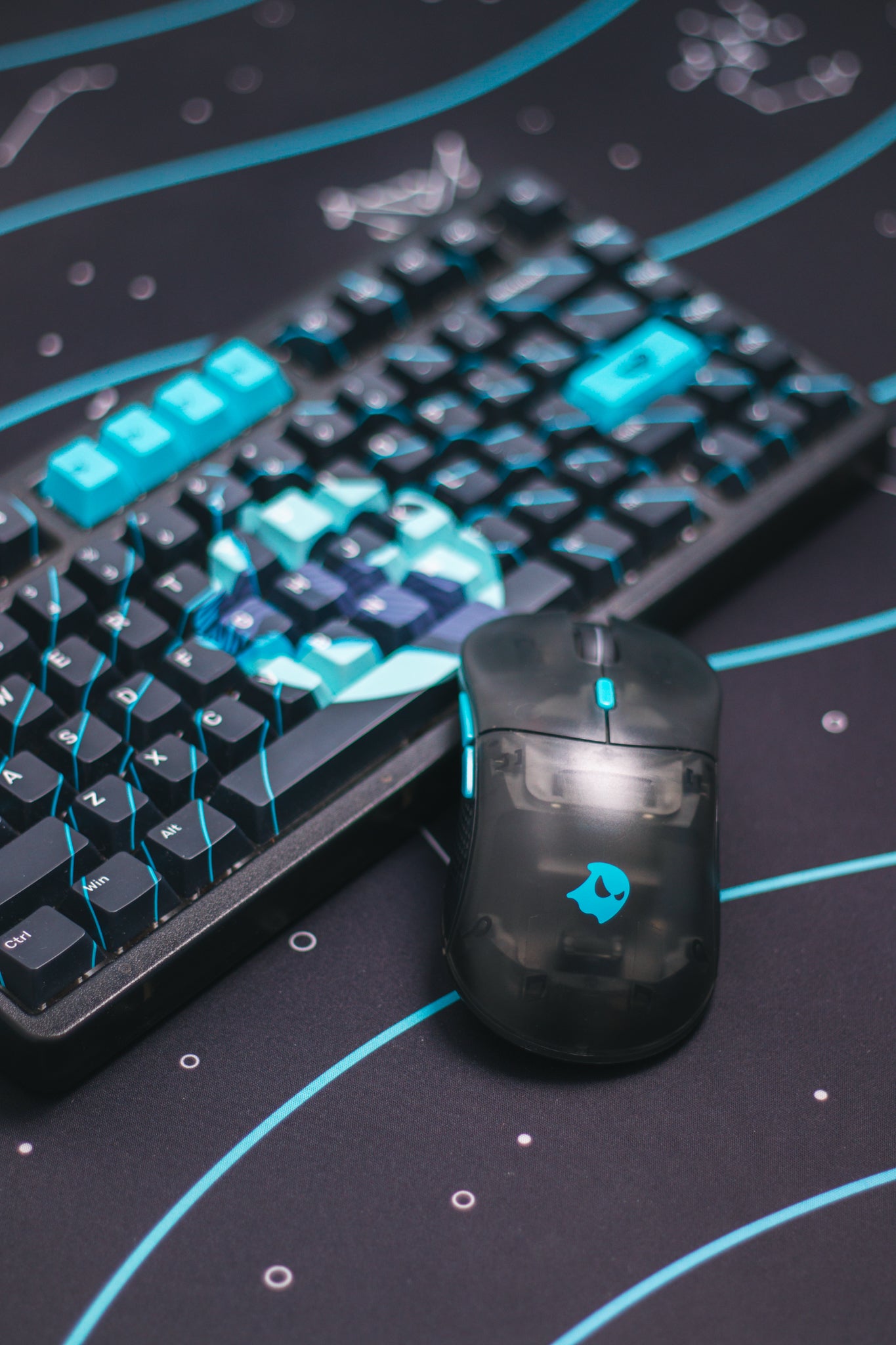 M2 Wireless Mouse - Cosmic Teal