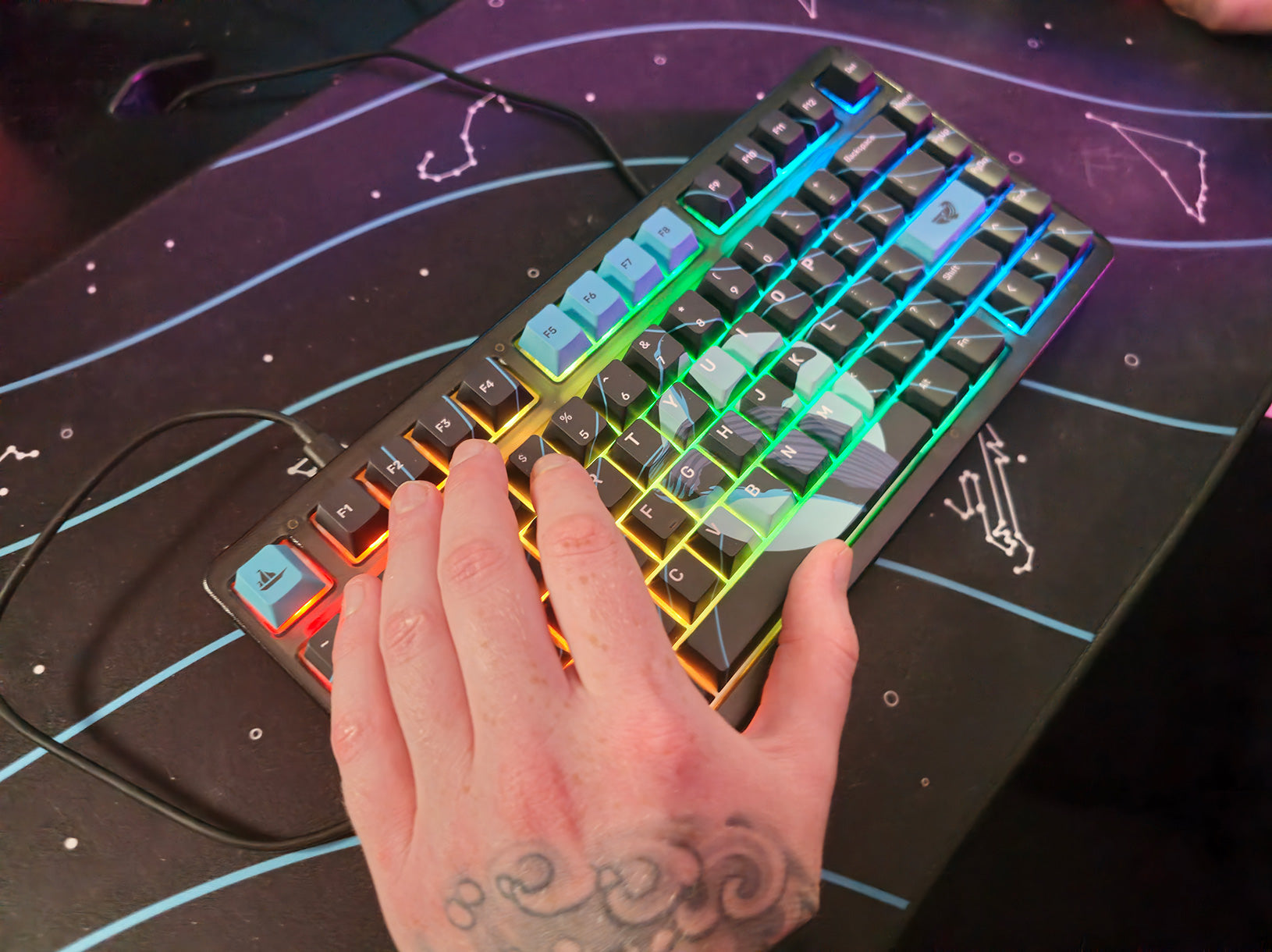 B0aty x Ghost K75 Keyboard