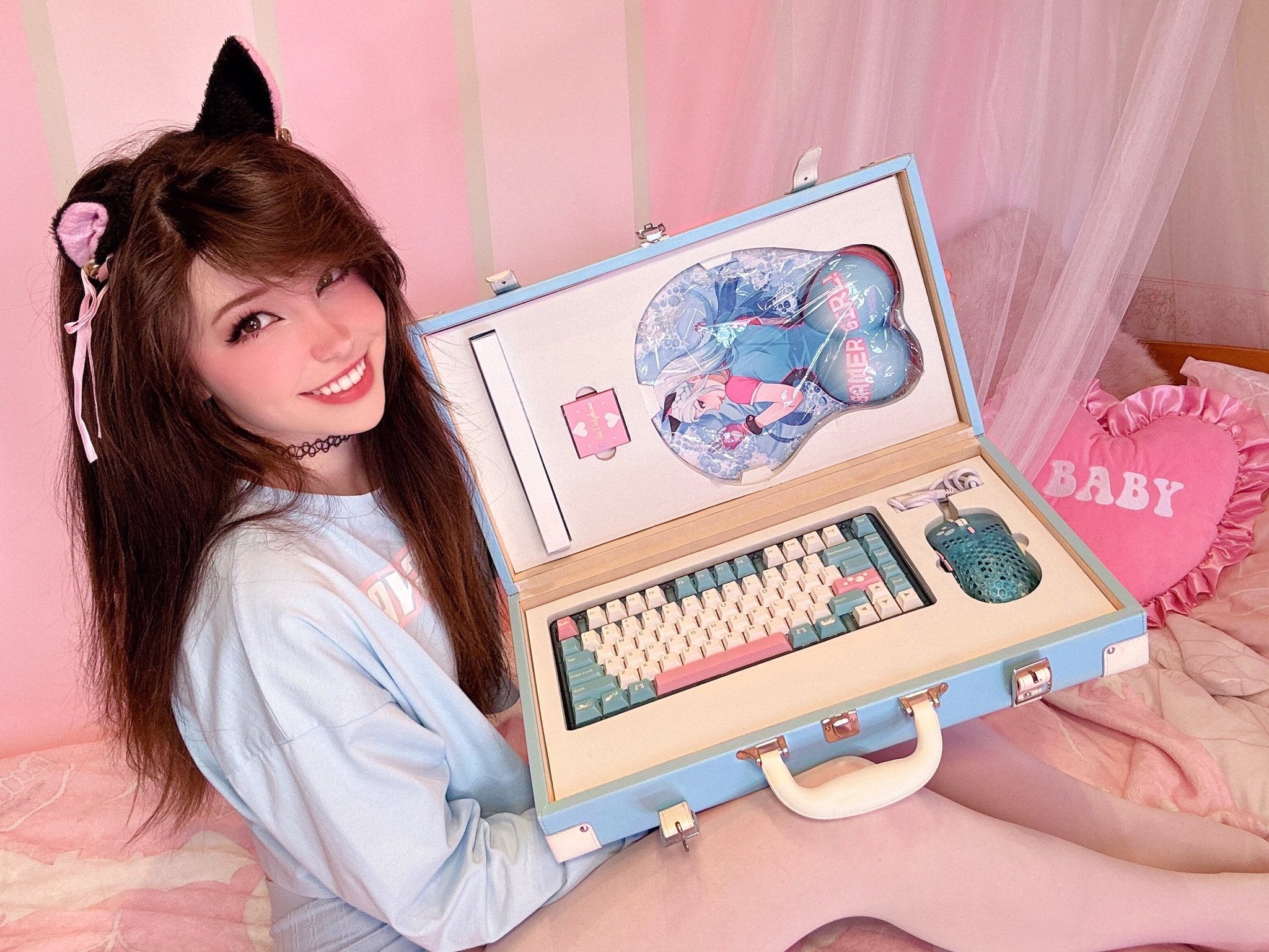 Belle Delphine Bathwater Keycap Ghost Keyboards Ghost Keyboards UK belle-delphine-bathwater-keycap-ghost-keyboards-ghost-keyboards-uk
